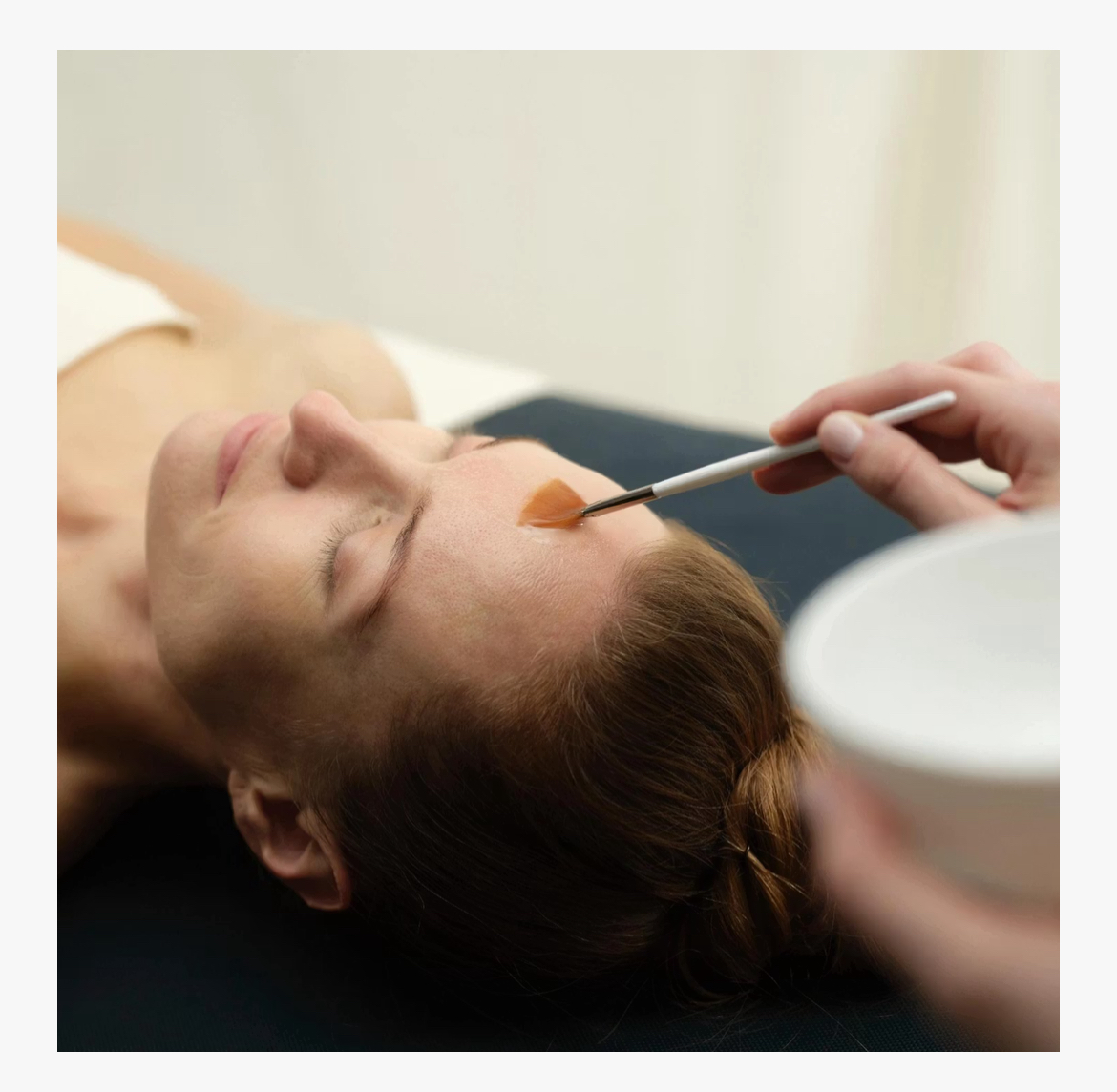 Get 25% off your first customized facial then save 10% off your next 3  facial treatments.