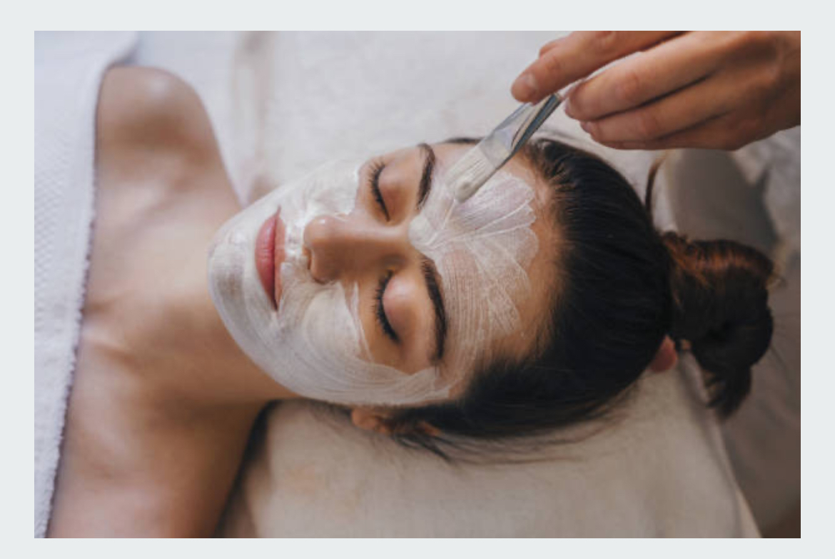 Buy a [Comfort Zone] Customized Facial & Get A Free Eye Treatment or 3 Step Lip Treatment.